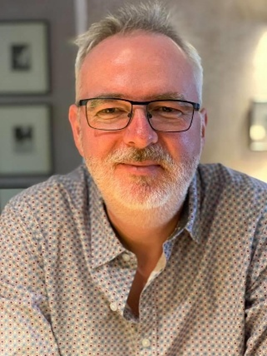 Pictured: Duncan, PPI Chair for the National Lung Cancer Audit (NLCA).
